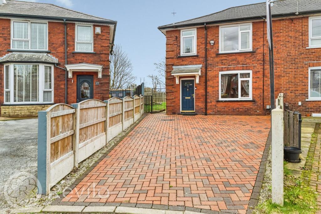 Main image of property: Further Pits, Rochdale, OL11