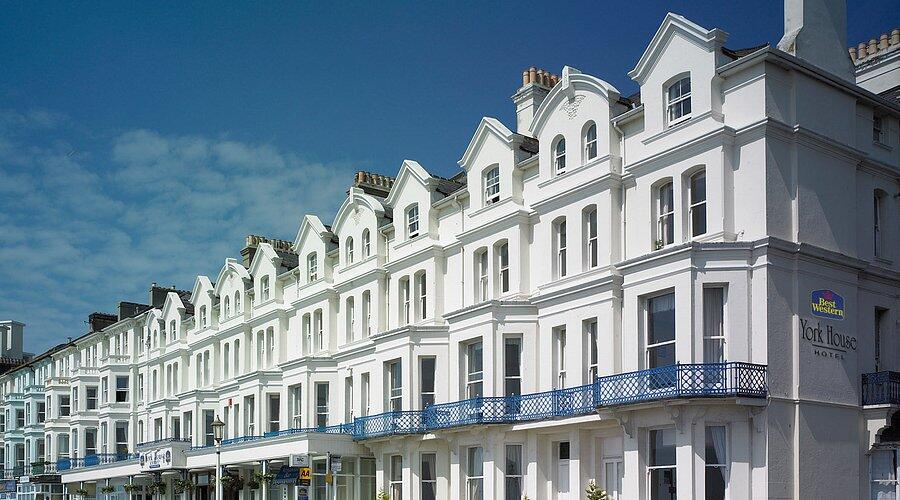 Apartment in Eastbourne, East Sussex - View 3