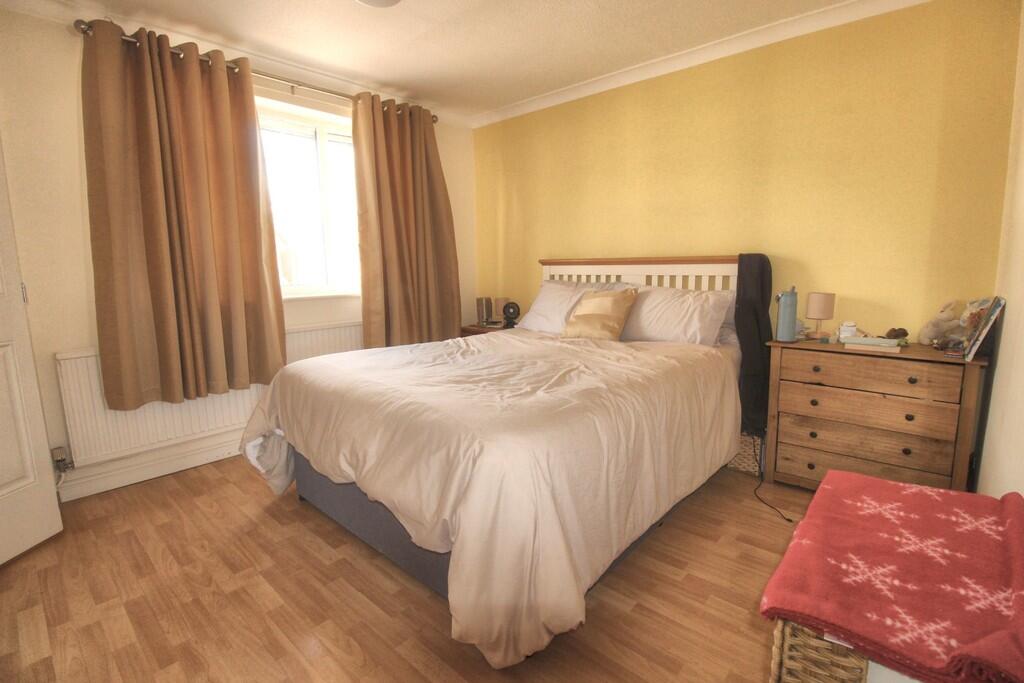 House in Stevenage, Potton - More