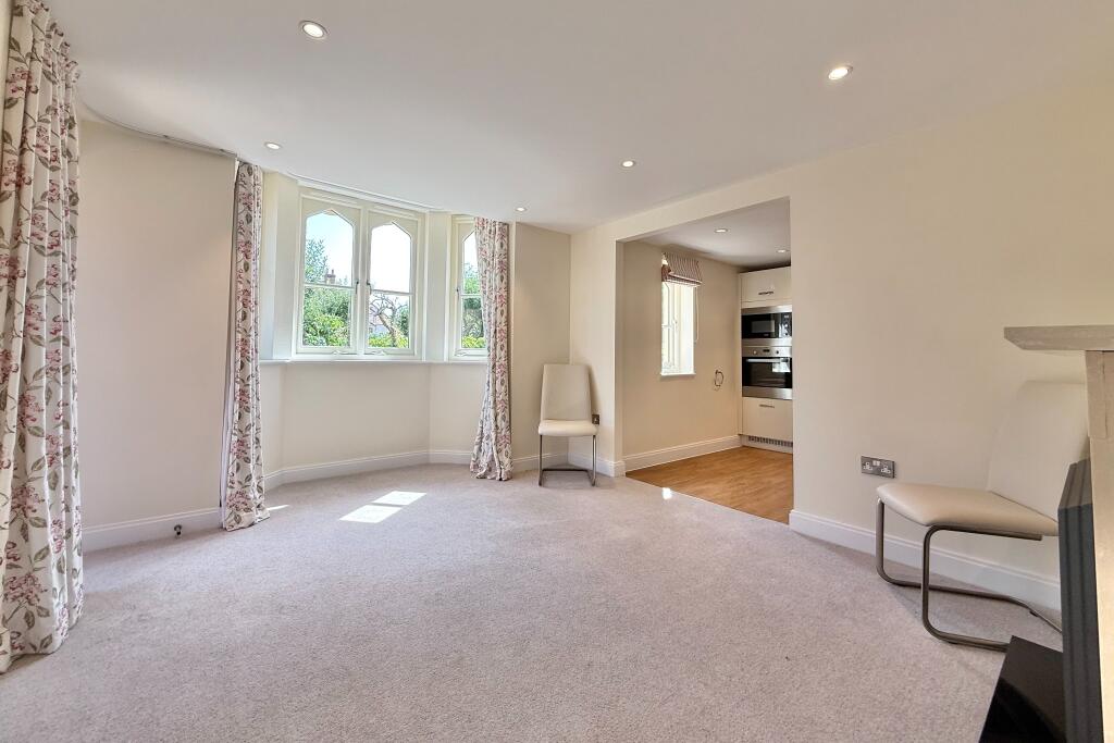 1-bed other on 1 Clipper Close, Bishopstoke Park Retirement Village, £325,000