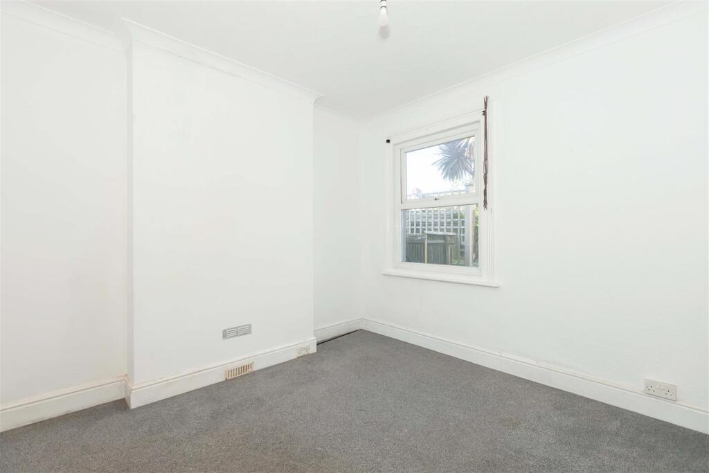 St. Dunstans Road, Worthing photo 5