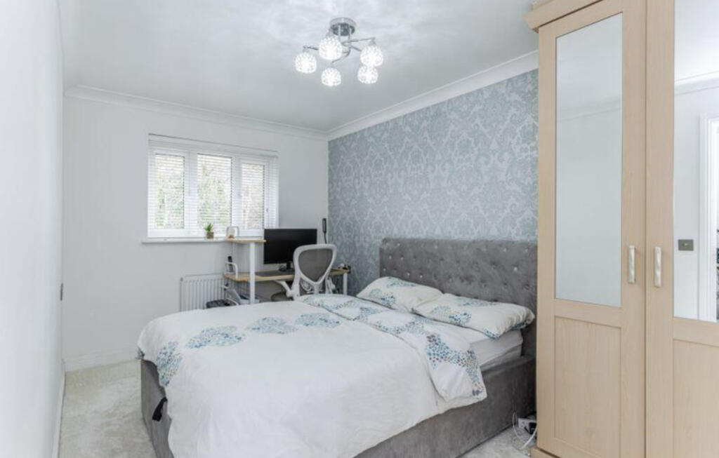 Additional image 13 of Fullerton Close, Markyate, St Albans