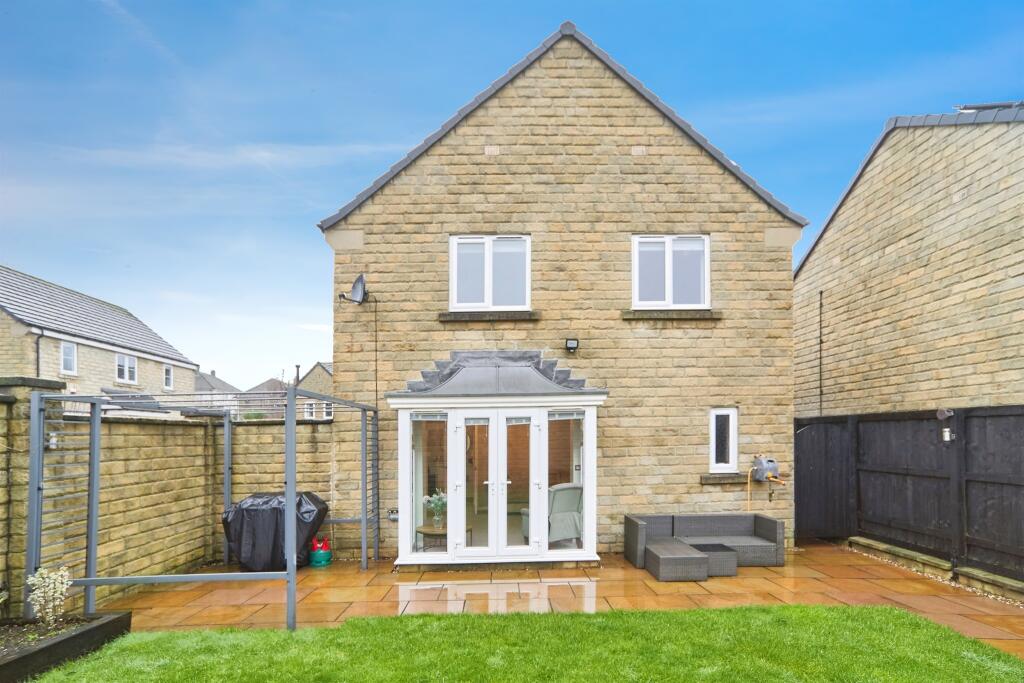 House in Bradford, Wilsden - View 4