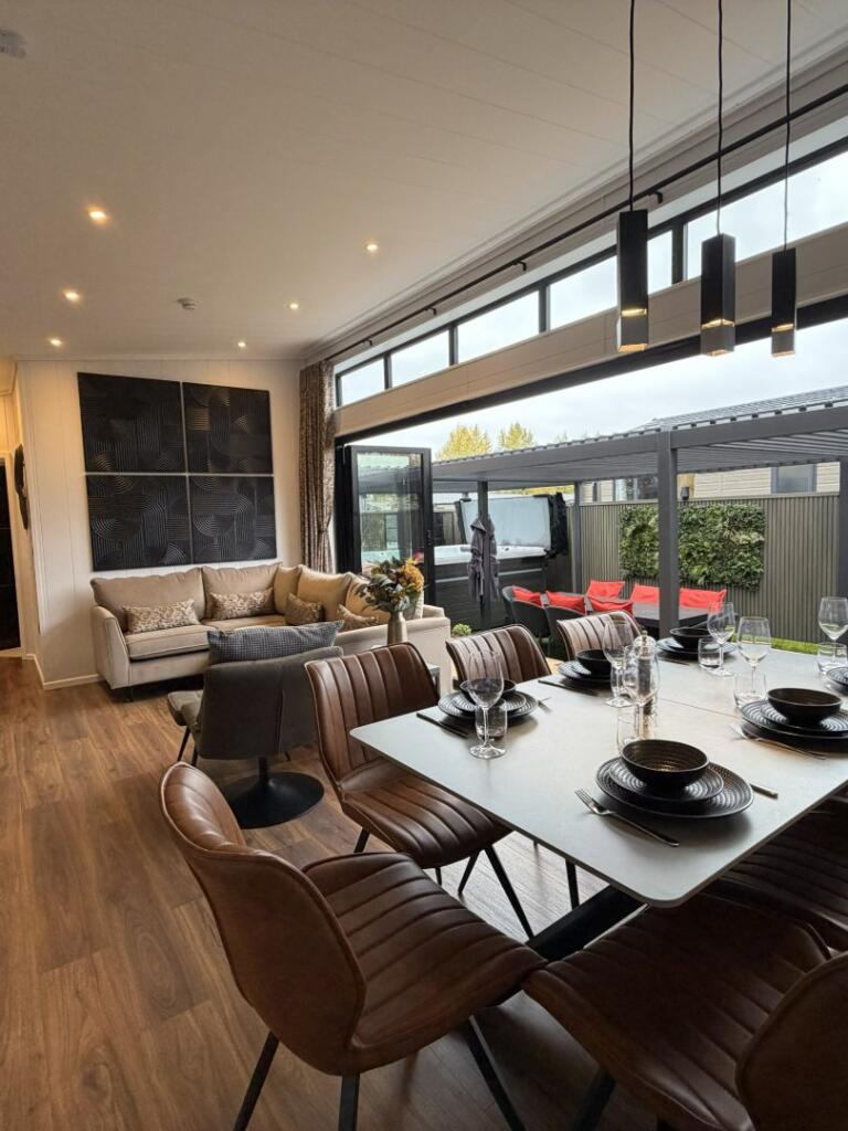 Prestige Spa Lodge, Yorkshire and the Humber, Beadlam, England, YO62 7SW, United Kingdom photo 5