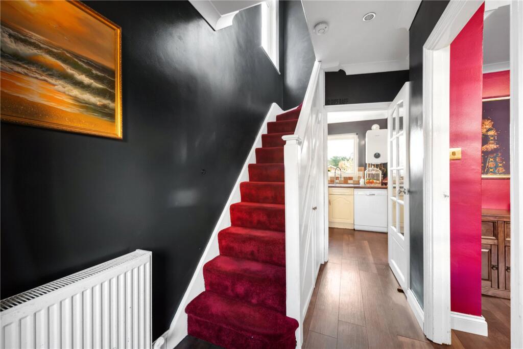 Duncroft, Plumstead, London, SE18 photo 4
