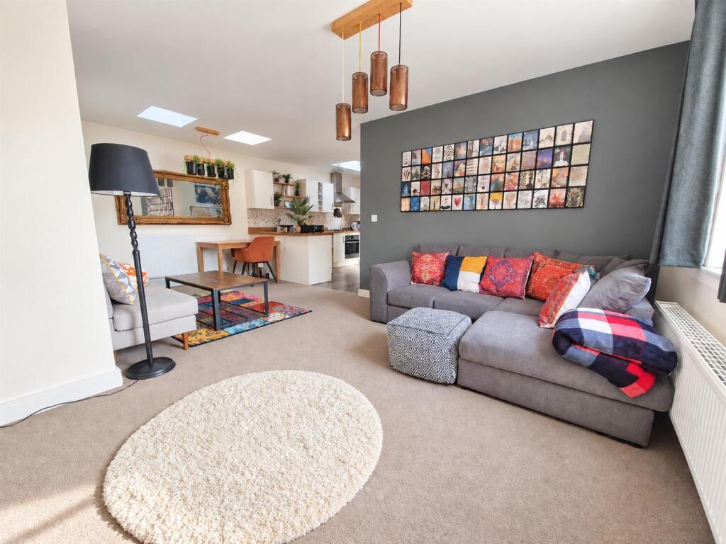 House in Milton Keynes - View 4