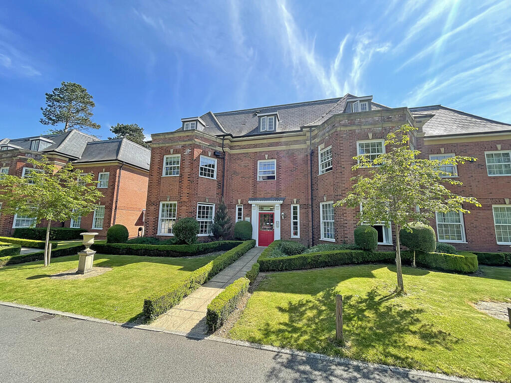 Main image of property: John Cullis Gardens, Kenilworth Road, Leamington Spa