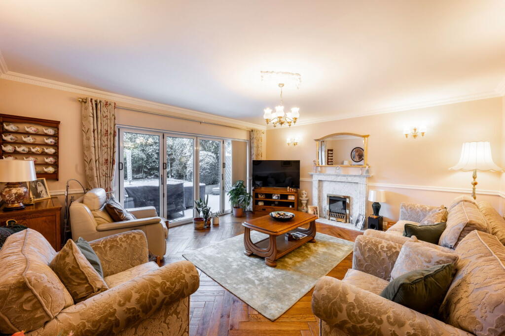 Additional image 8 of Rowthorn Close, Sutton Coldfield, B74 2EN