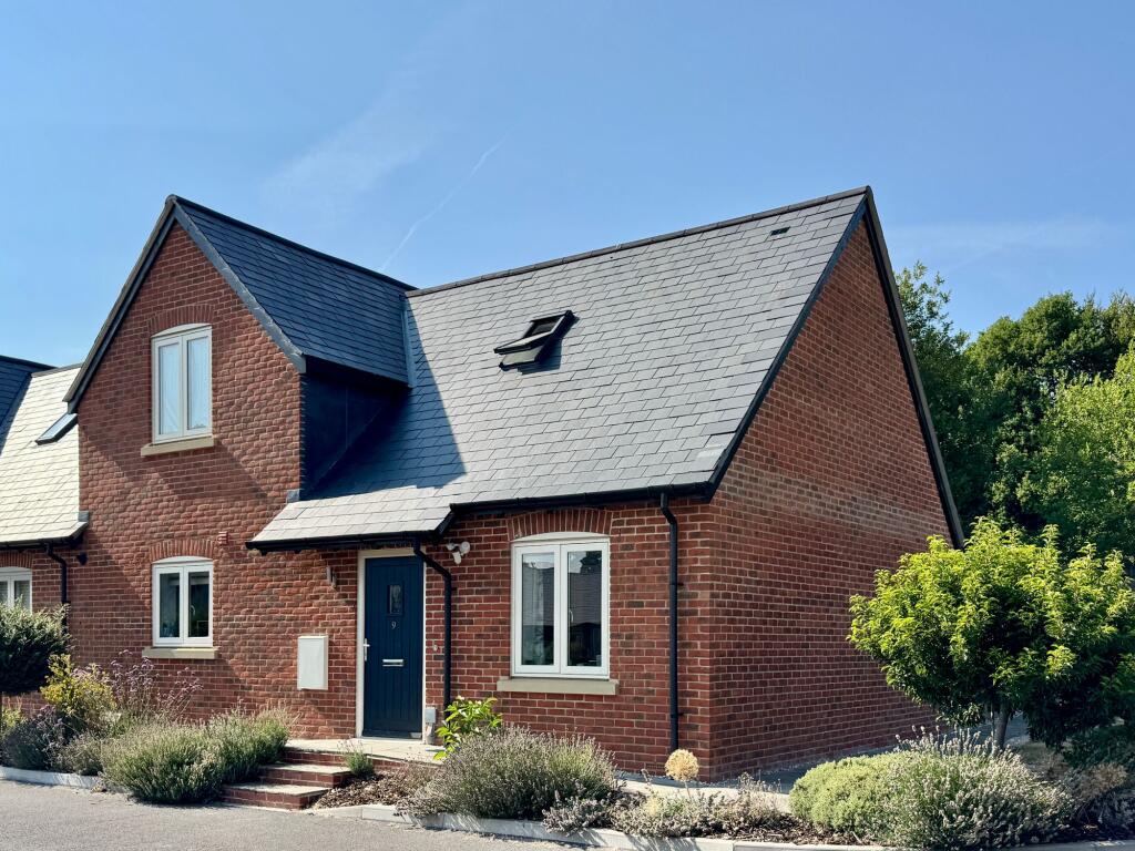 Main image of property: Masons Court, Ardington, OX12