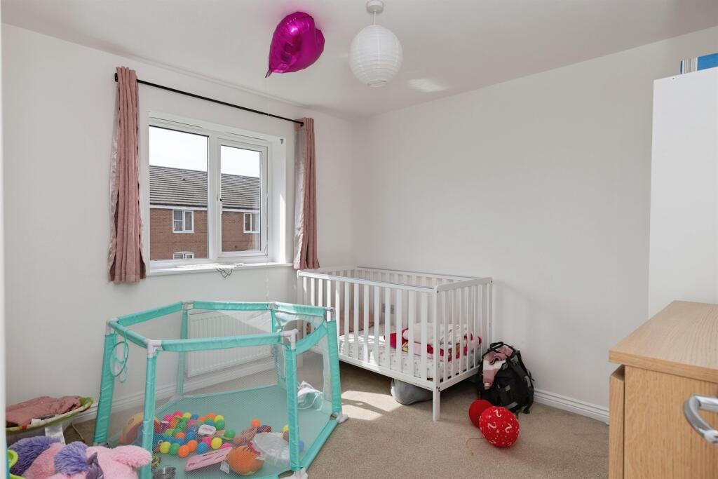 Additional image 15 of Hutton Close, Thornbury, Bradford