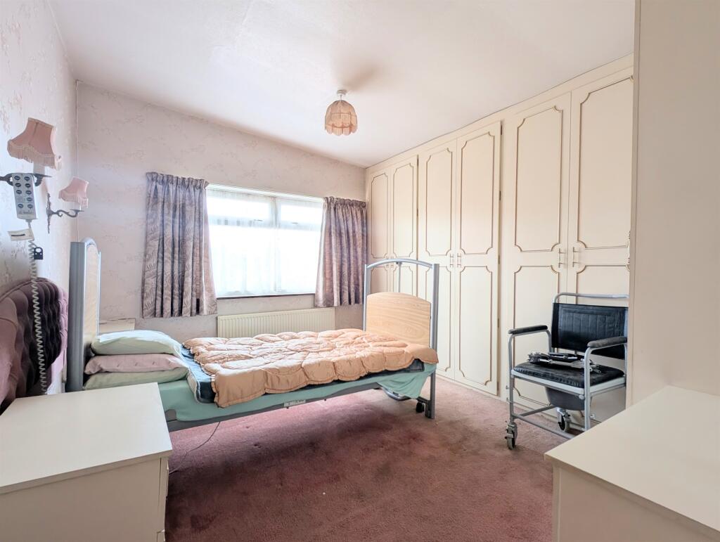 House in Birmingham - More
