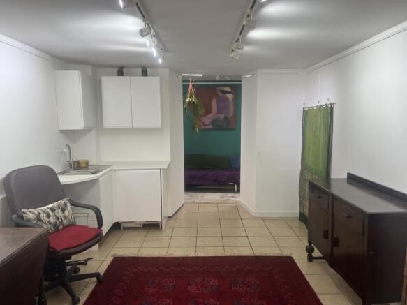 Photo 5