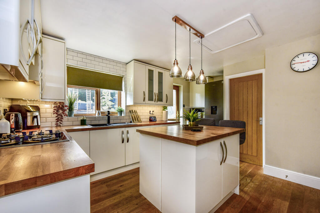 House in Sheffield - View 4