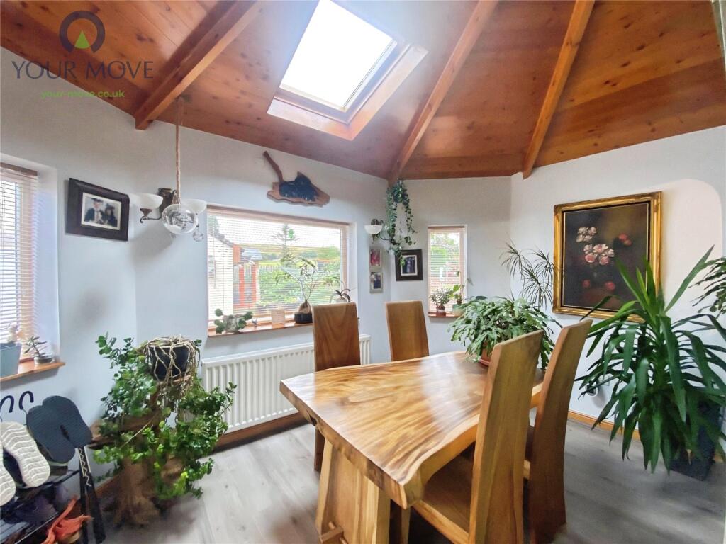 Beech Drive, Denholme, Bradford, West Yorkshire, BD13