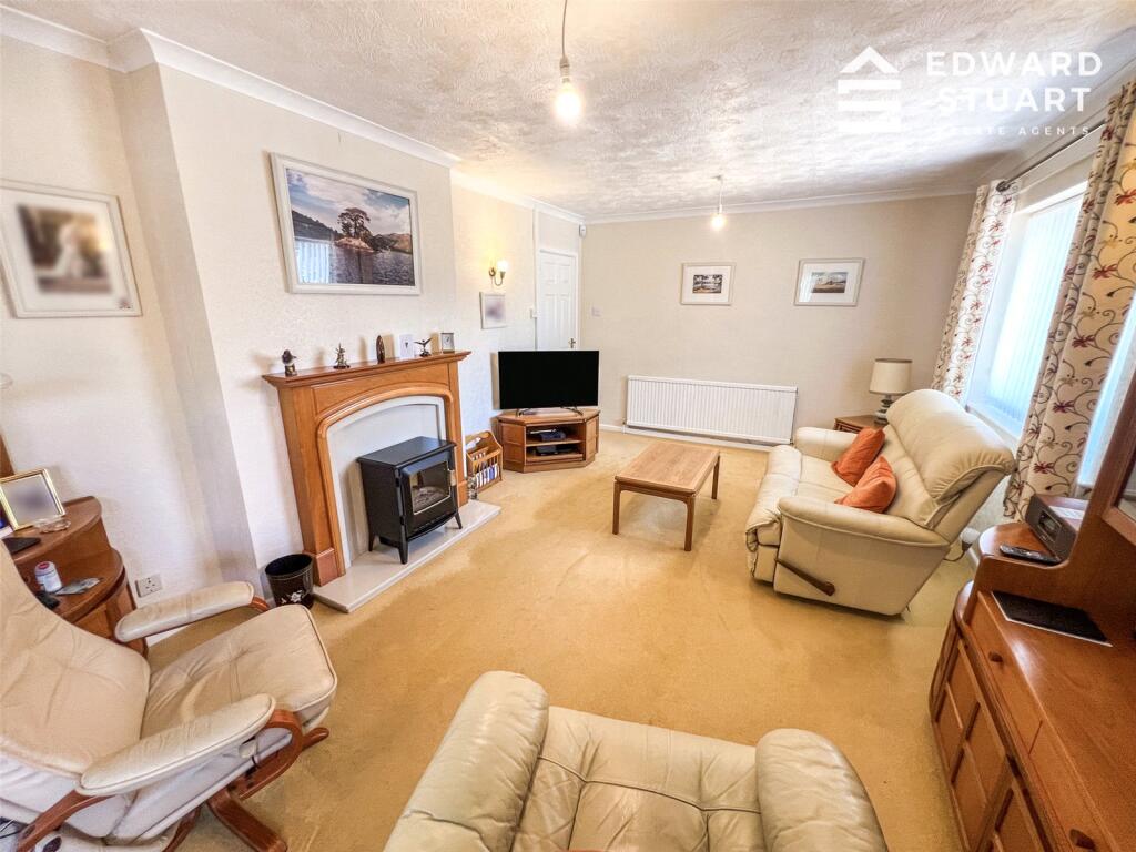 Thorpe Lea Road, Peterborough, Cambridgeshire, PE3 photo 3
