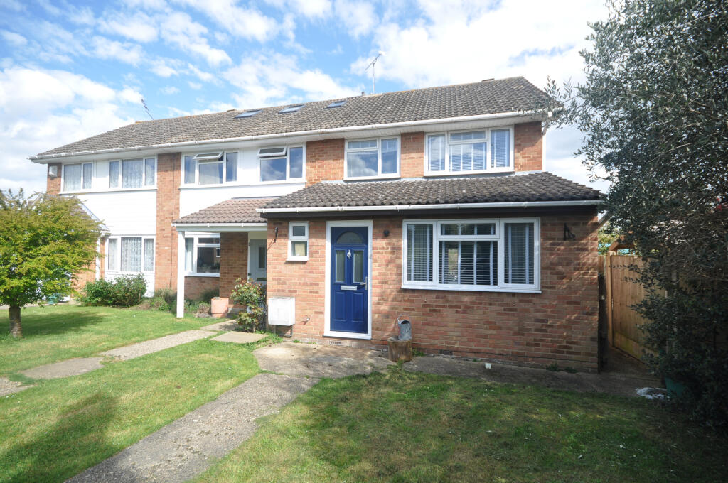 Main image of property: Little Meadow, Writtle, Chelmsford, Essex