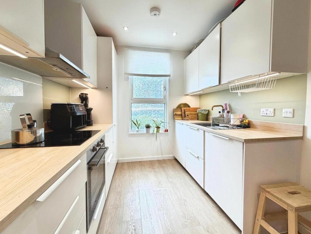 House in Bristol - More