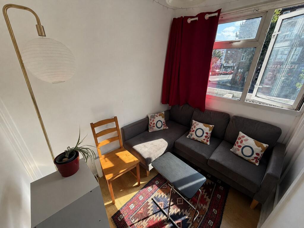 Gateway - 4 Bedroom with Lounge