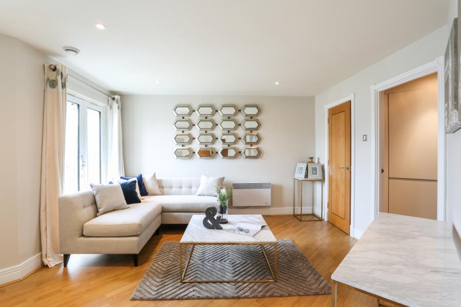 Apartment in London - More