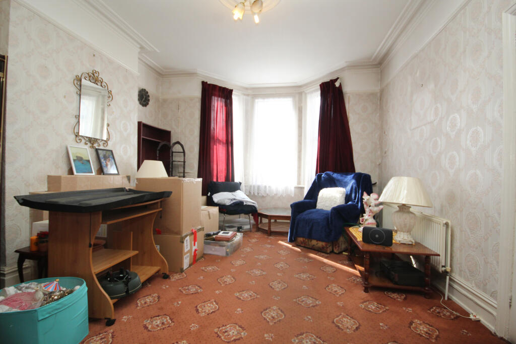 Mostyn Avenue, Wembley, Middlesex HA9 photo 2