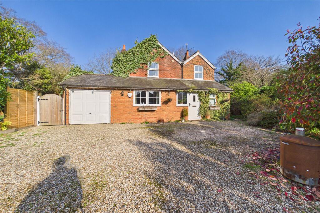 Main image of property: Woodlands Avenue, Burghfield Common, Reading, Berkshire, RG7
