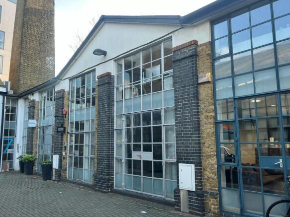 External2.jpg