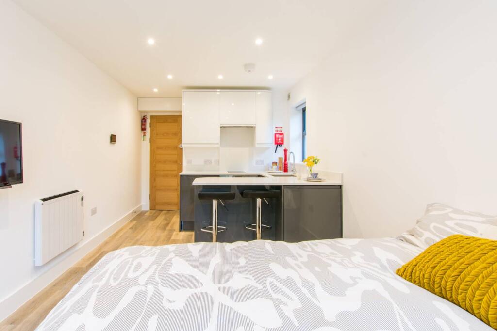 Main image of property: Wightman Road, Harringay, London, N4