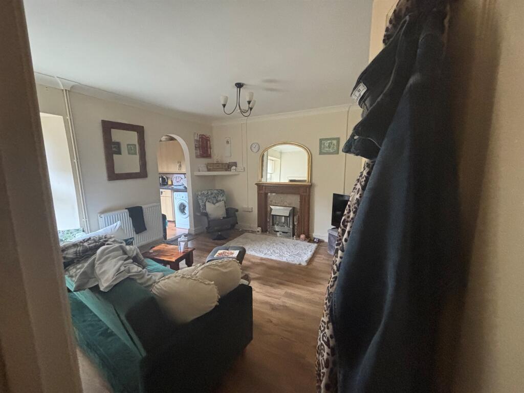 Apartment in Cardiff - View 2