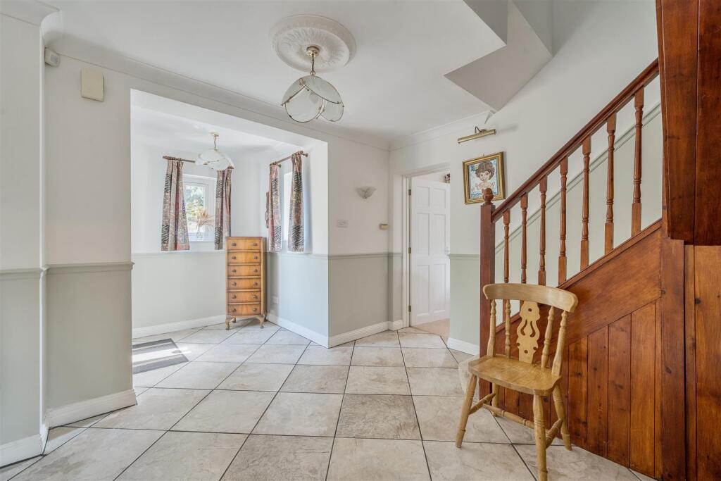 House in Bwlch, Llanfihangel Cwmdu with Bwlch and Cathedine - More