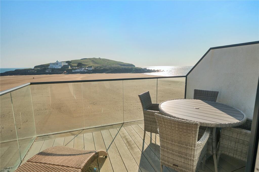 2-bed flat on Burgh Island Causeway, Bigbury-On-Sea, £650,000