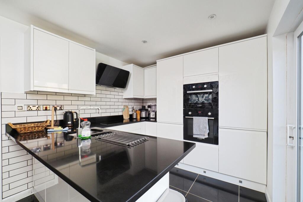 House in Nottingham - View 5
