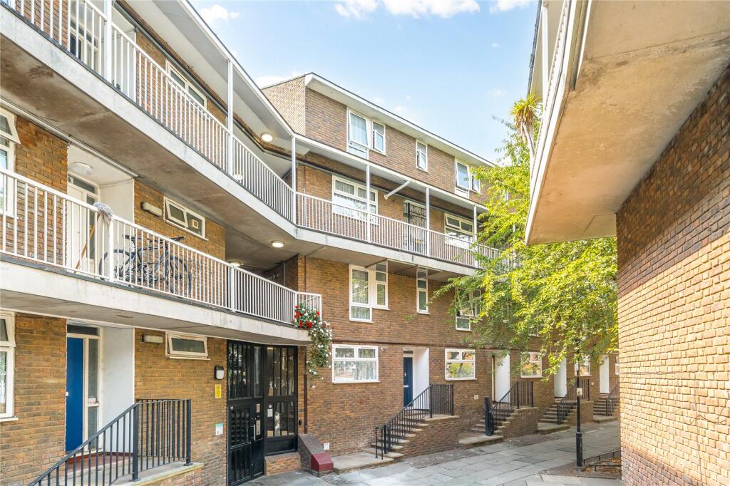 Main image of property: Kildare Walk, Poplar, London, E14