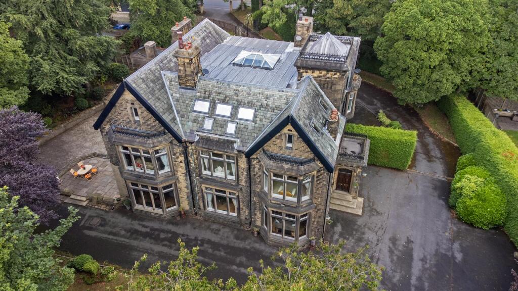 Upper Syke, Clayton Lane, Clayton, BD14 6PD