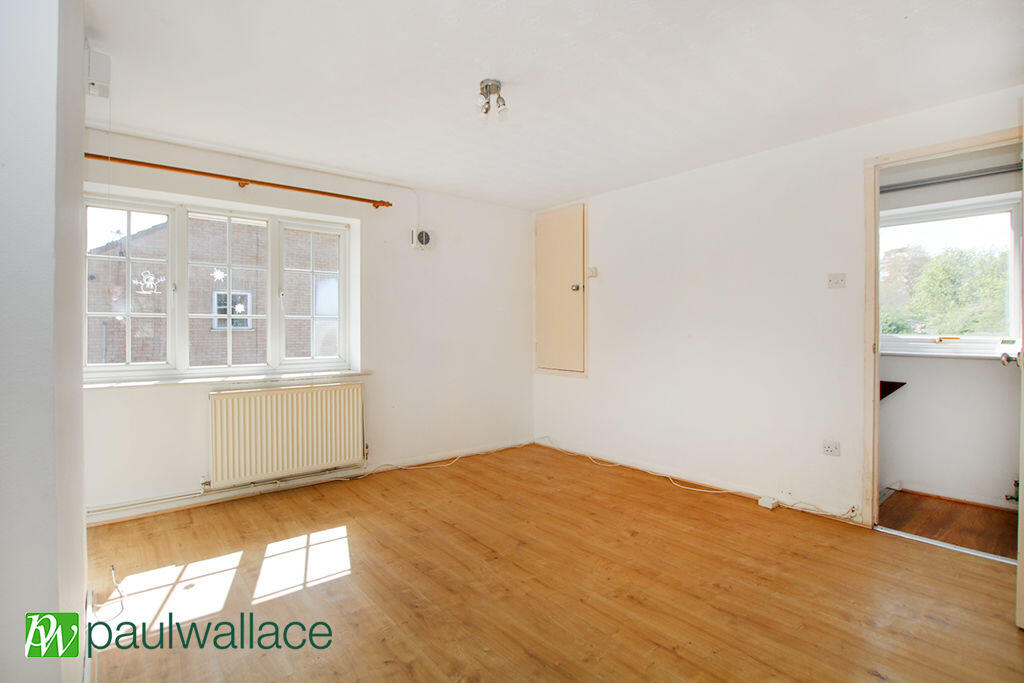 Apartment in Broxbourne, Turnford - View 3