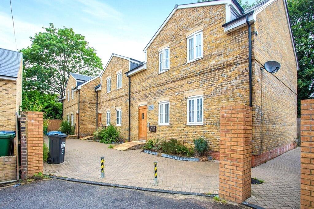 Main image of property: St. Albans Road, Watford, Hertfordshire, WD17