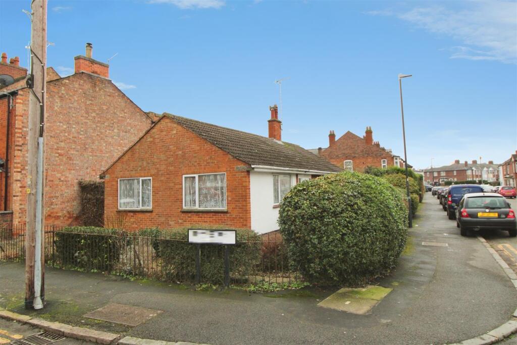 Main image of property: Cromwell Road, Rugby