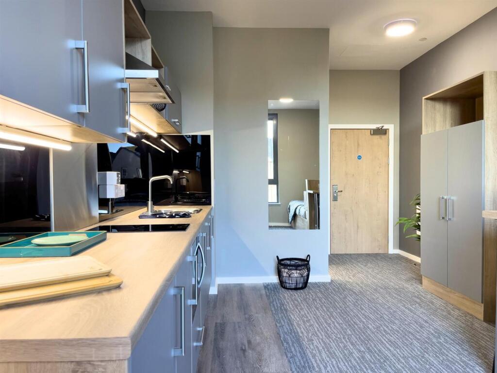 Apartment in Aberdeen - View 3
