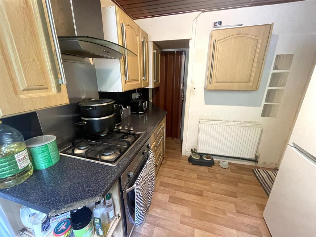 House in Oldham, Coppice - More