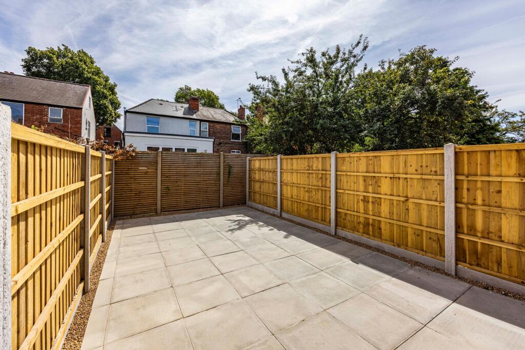 House in Nottingham - View 4