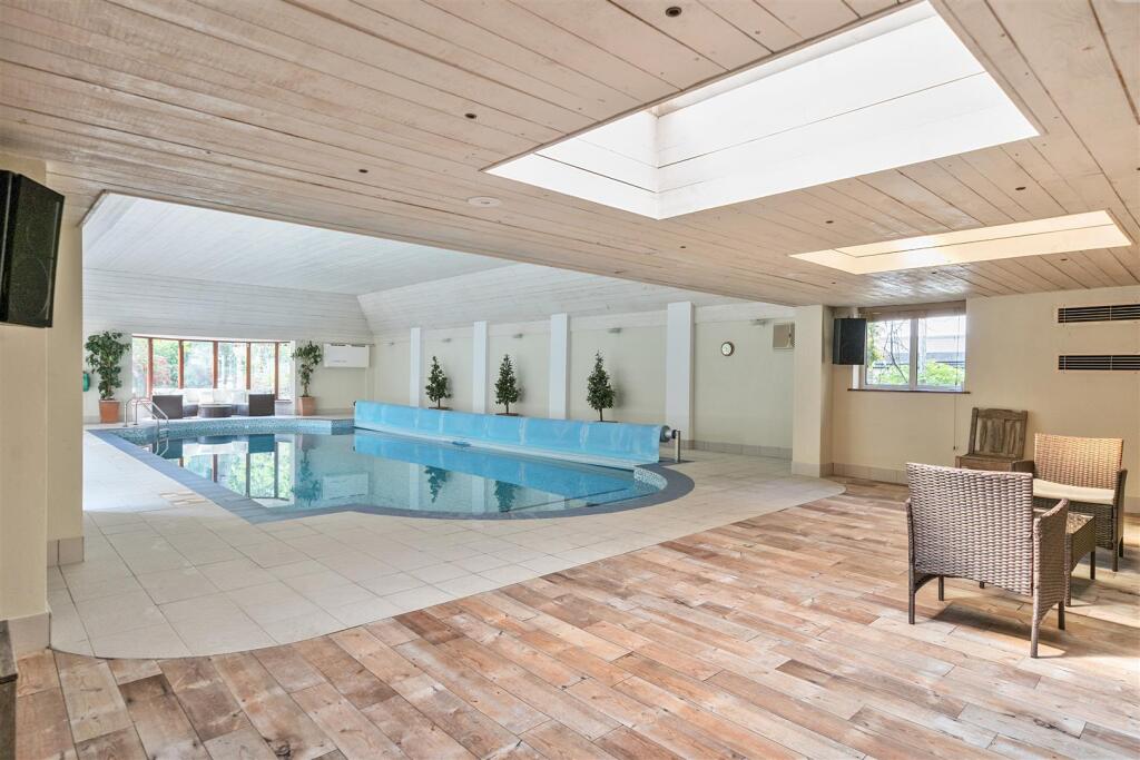 House in Kingston upon Thames - View 4