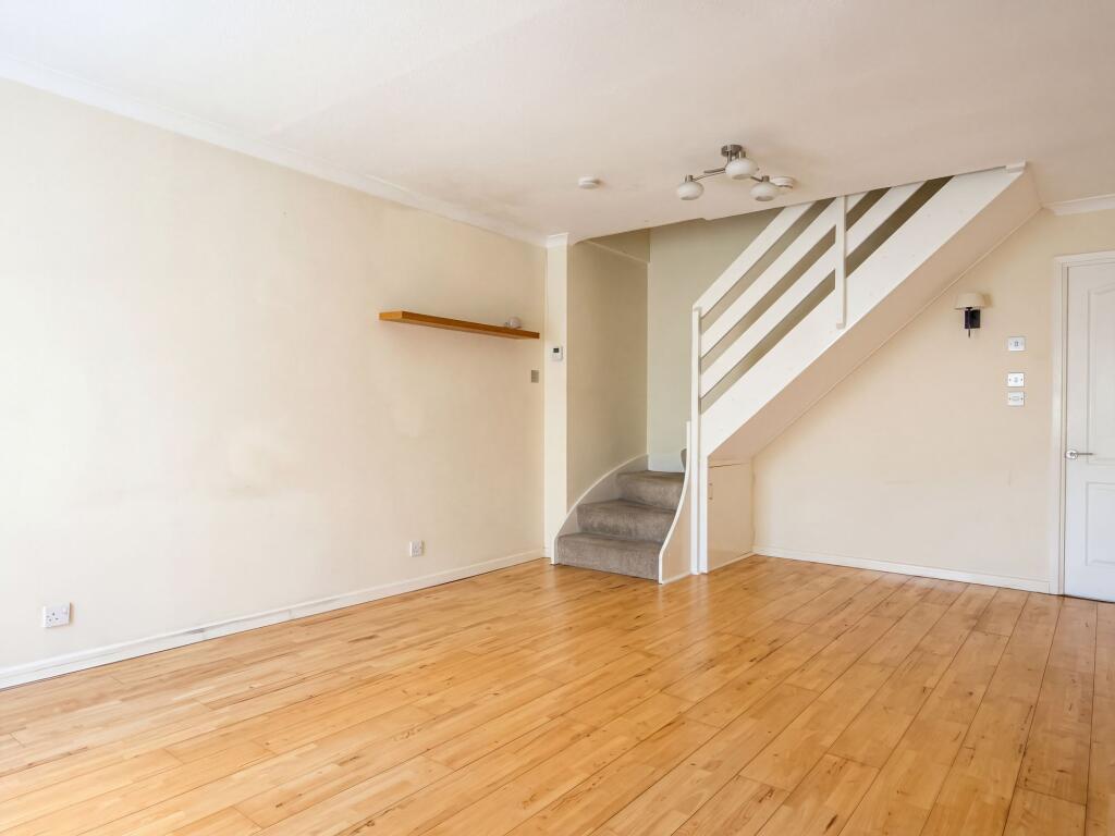 House in Southampton - View 4