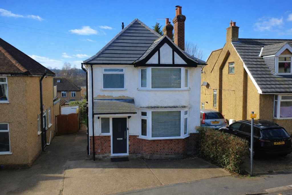 Main image of property: Belswains Lane, Nash Mills, Hemel Hempstead