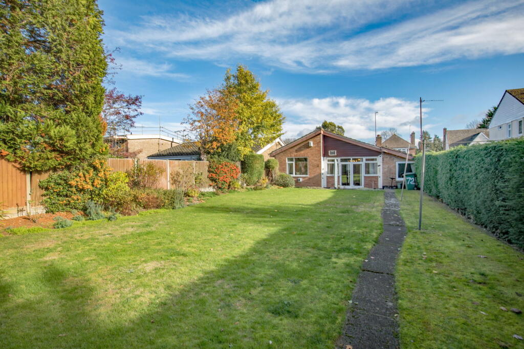 Wheatley Avenue, Corby, Northamptonshire, NN17 1TE photo 2