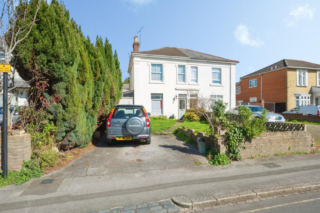 Main image of property: Millbrook Road East, Southampton