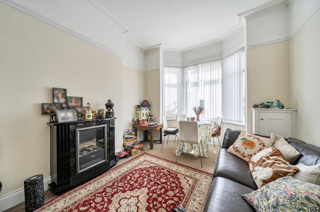 House in Crewe, Cheshire East - View 4