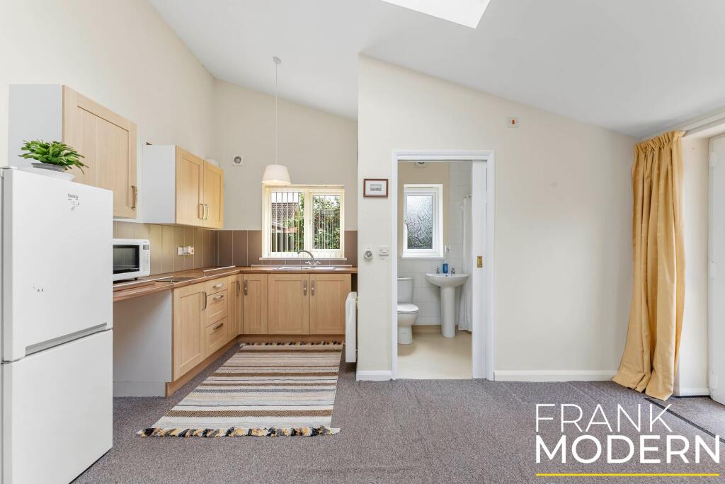 Monks Grove, Peterborough, PE4 photo 3