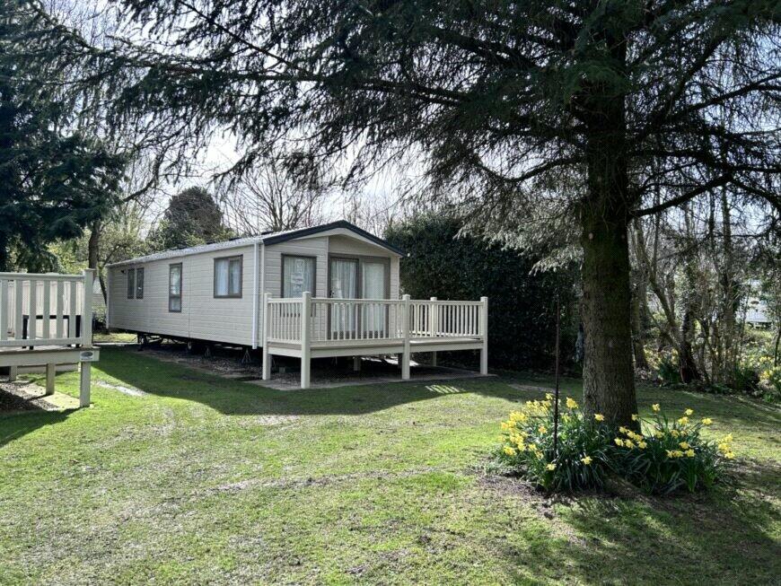 2-bed caravan on Merrylees, Spital Road, Staxton, Scarborough, YO12, £56,995
