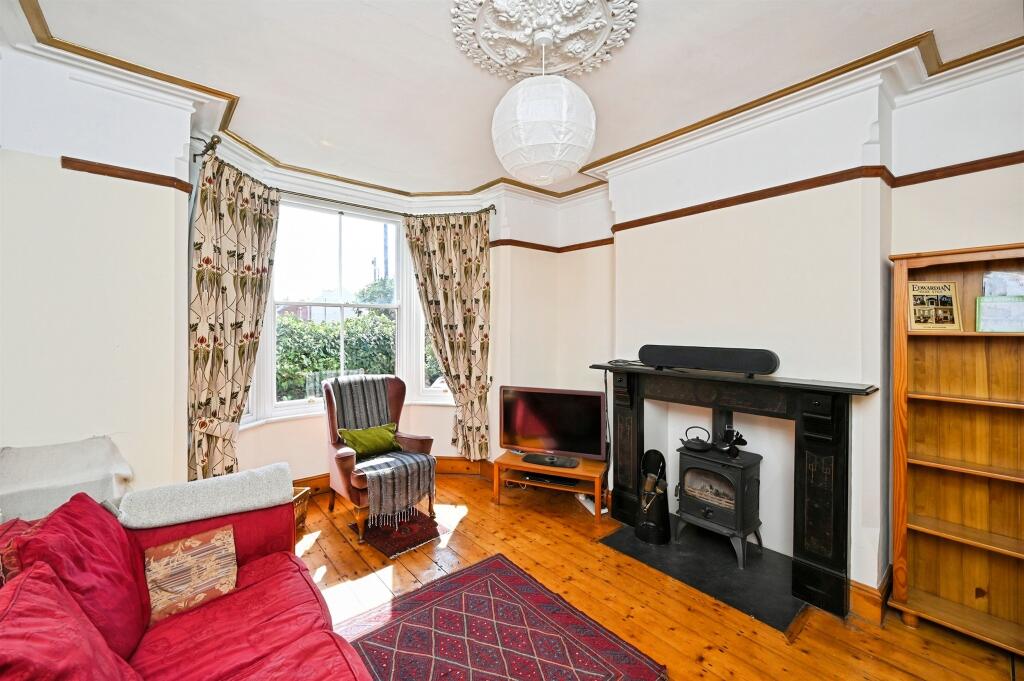 House in Nottingham, Nottinghamshire - View 3
