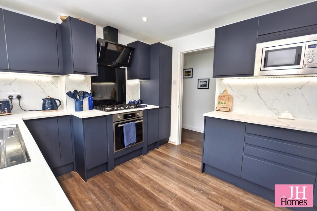 Abbots Vale, Barrow-in-Furness, Cumbria - View 5