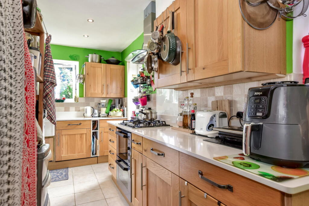 House in Watford - View 5